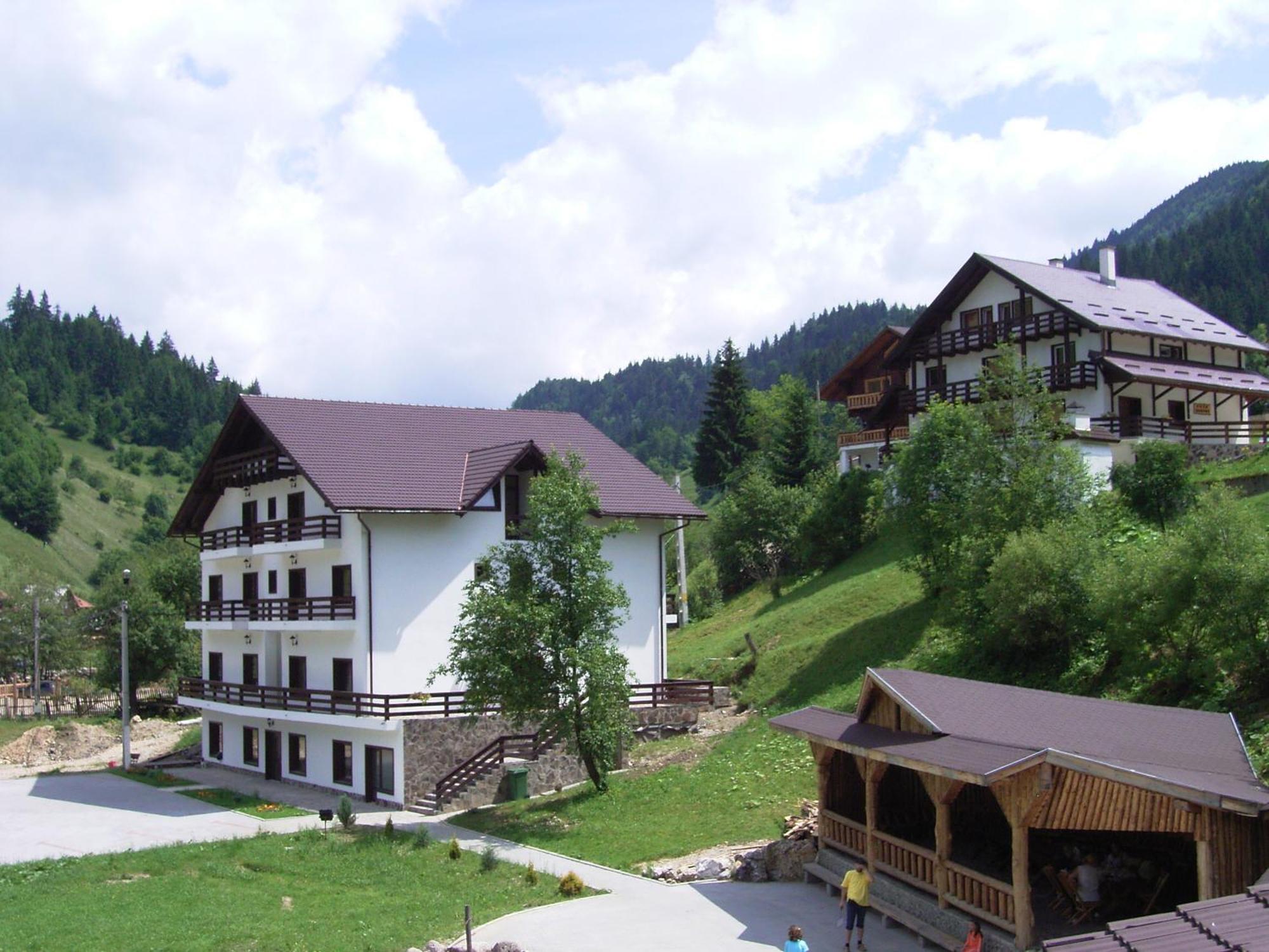 Resort Cheile Gradistei Moieciu Моечиу-де-Сус Экстерьер фото