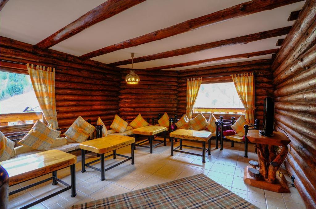 Resort Cheile Gradistei Moieciu Моечиу-де-Сус Номер фото