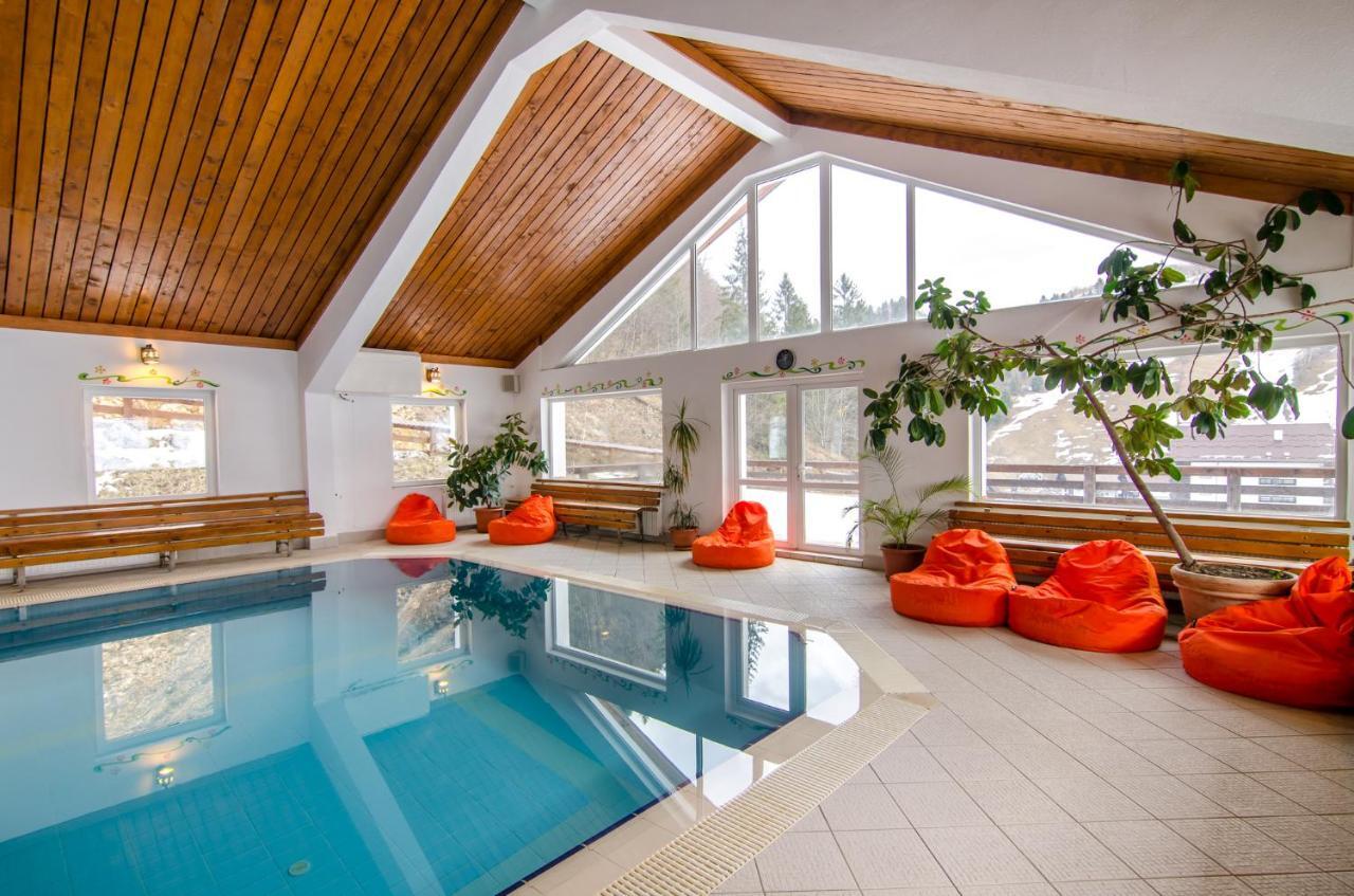 Resort Cheile Gradistei Moieciu Моечиу-де-Сус Экстерьер фото