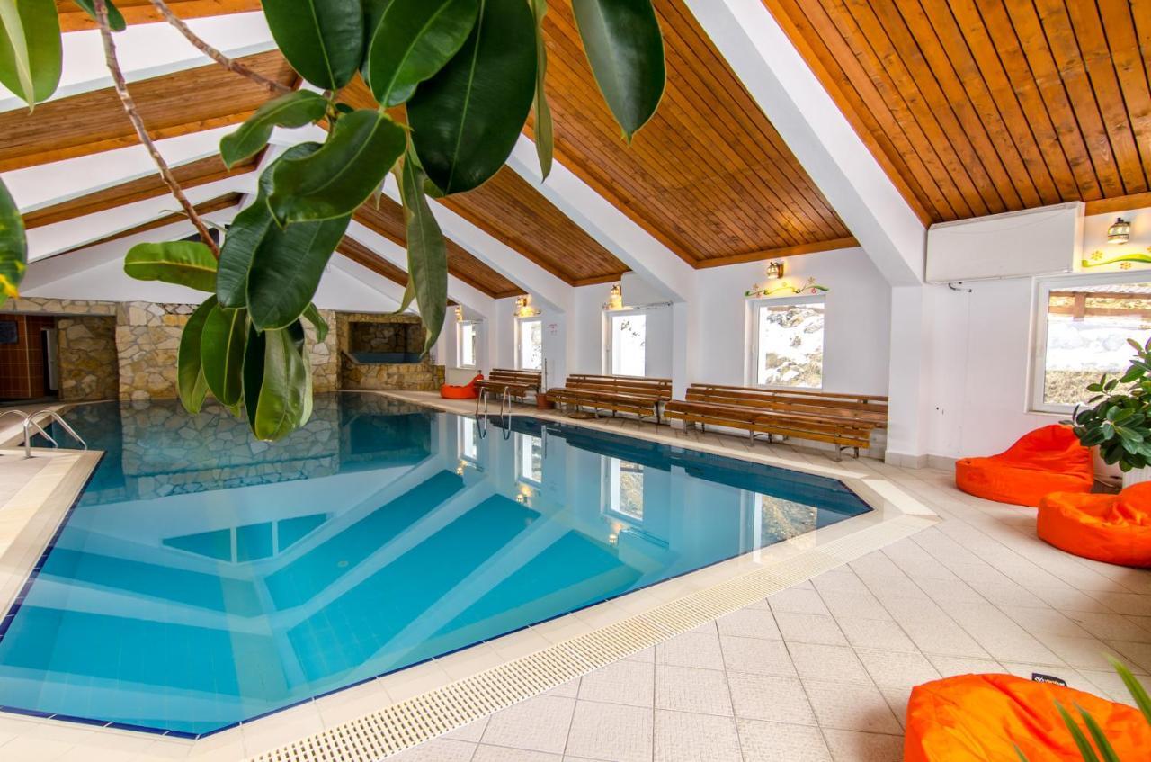Resort Cheile Gradistei Moieciu Моечиу-де-Сус Экстерьер фото