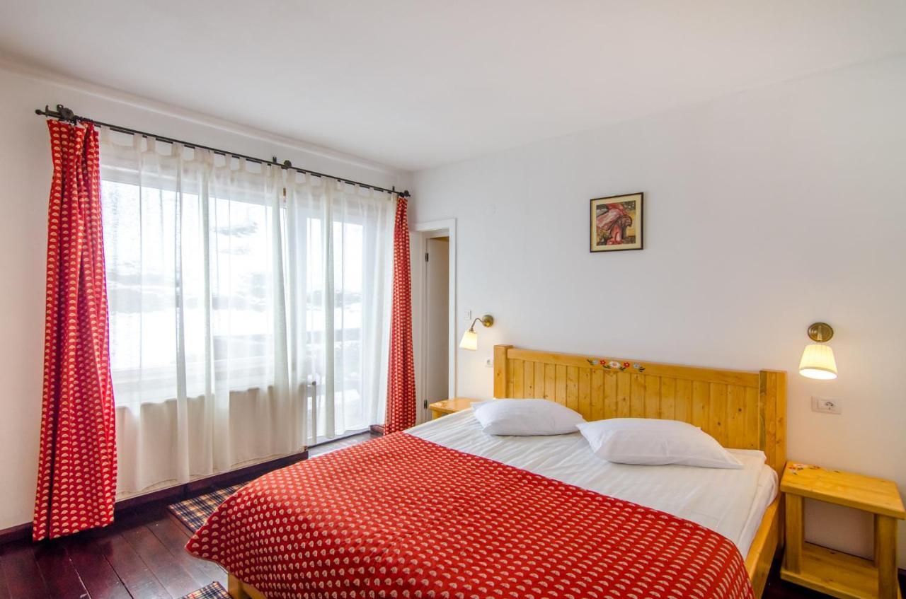 Resort Cheile Gradistei Moieciu Моечиу-де-Сус Экстерьер фото